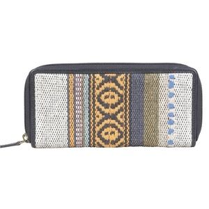 Myra full size rug/ leather zip wallet.  Myra wallet. New with tags